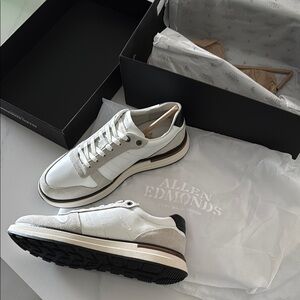 Elliot Lace-up Sneaker